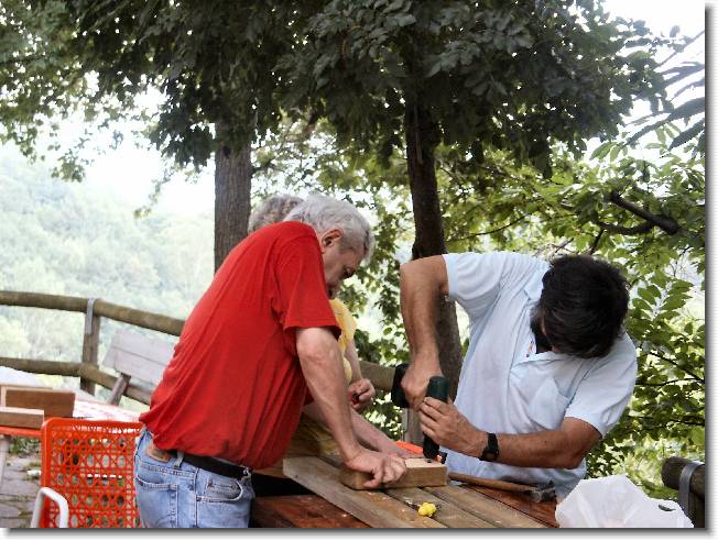 Clicca per scorrere le foto originali ingrandite
