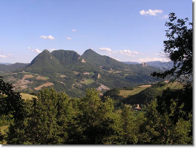Clicca per scorrere le foto originali ingrandite
