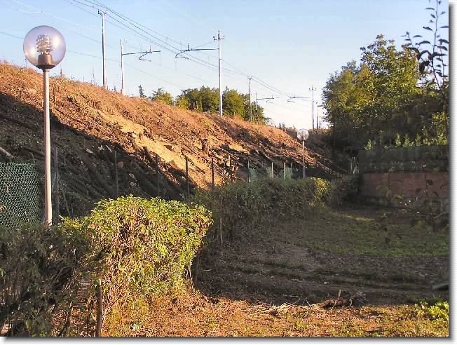 Clicca per scorrere le foto originali ingrandite