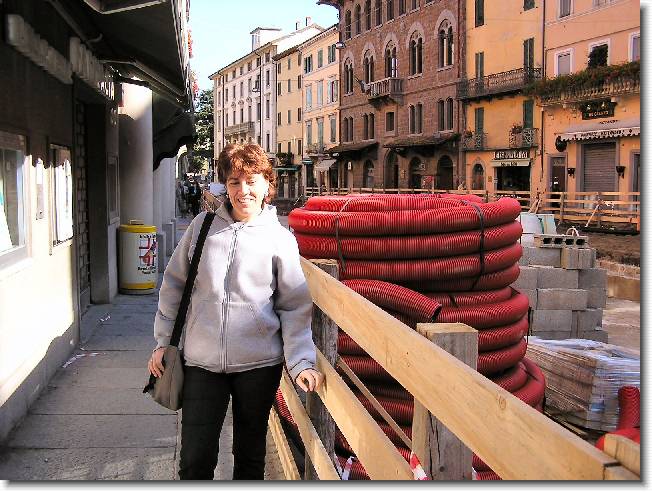 Clicca per scorrere le foto originali ingrandite