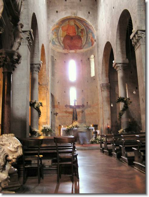 Clicca per scorrere le foto originali ingrandite