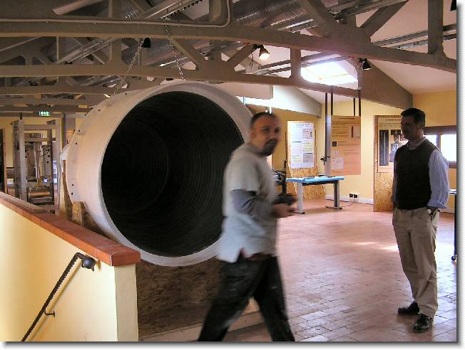 Clicca per scorrere le foto originali ingrandite