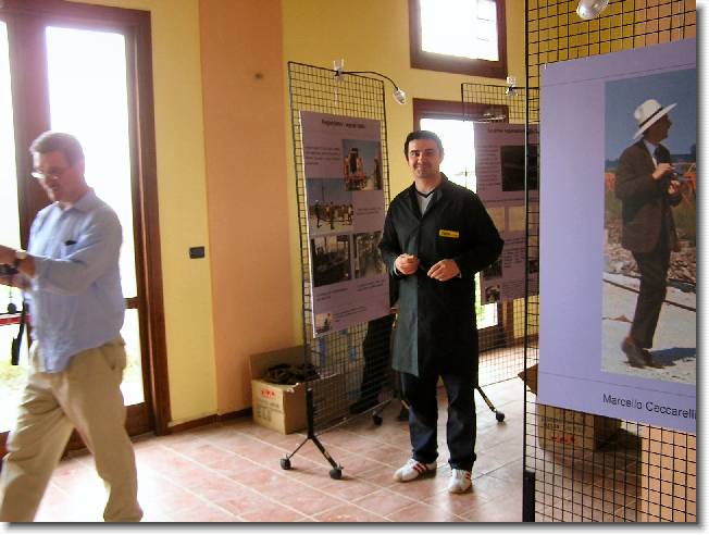 Clicca per scorrere le foto originali ingrandite