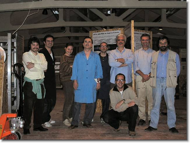 Clicca per scorrere le foto originali ingrandite
