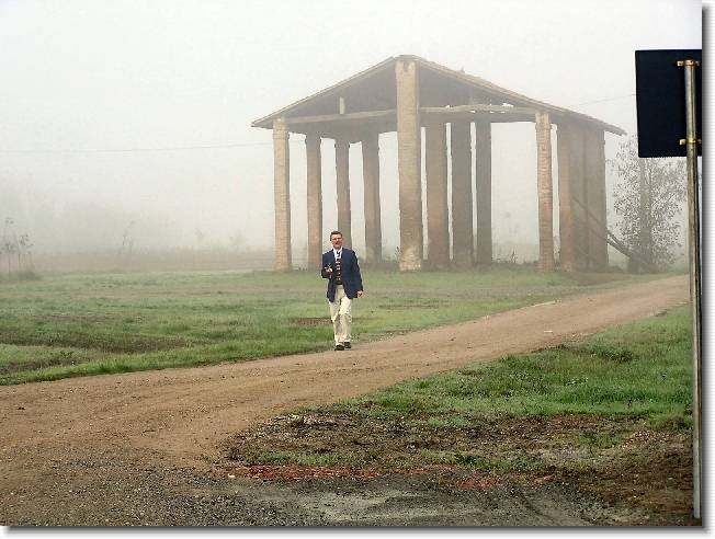 Clicca per scorrere le foto originali ingrandite