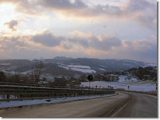 Clicca per scorrere le foto originali ingrandite