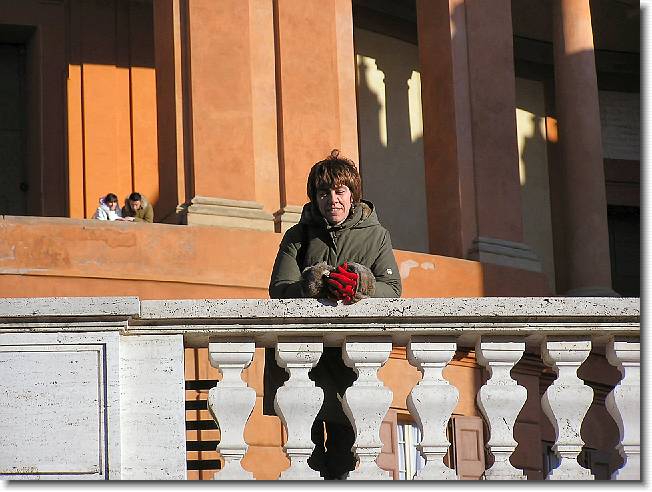 Clicca per scorrere le foto originali ingrandite