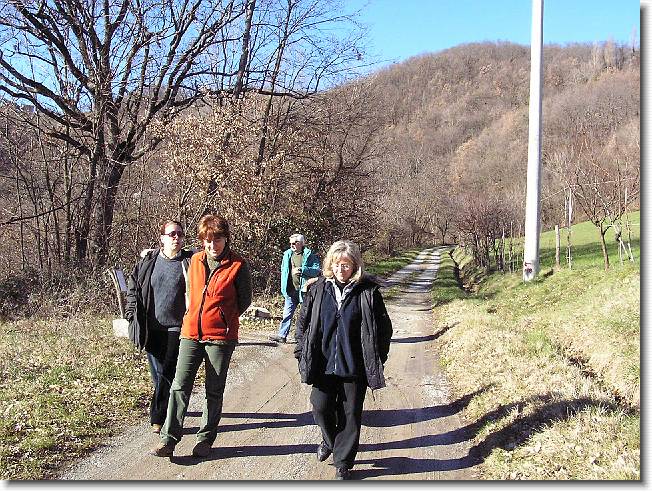 Clicca per scorrere le foto originali ingrandite
