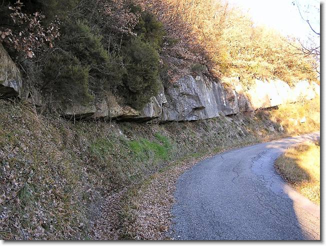 Clicca per scorrere le foto originali ingrandite
