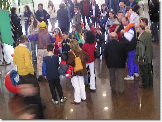 Clicca per scorrere le foto originali ingrandite