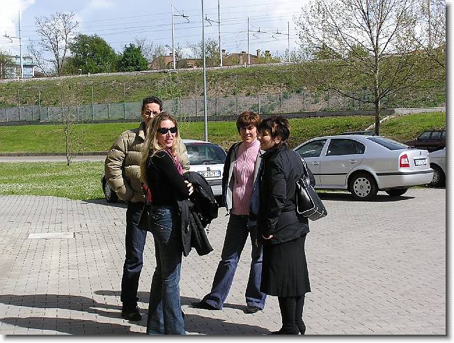 Clicca per scorrere le foto originali ingrandite
