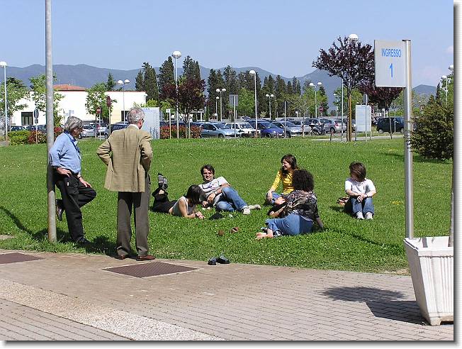 Clicca per scorrere le foto originali ingrandite