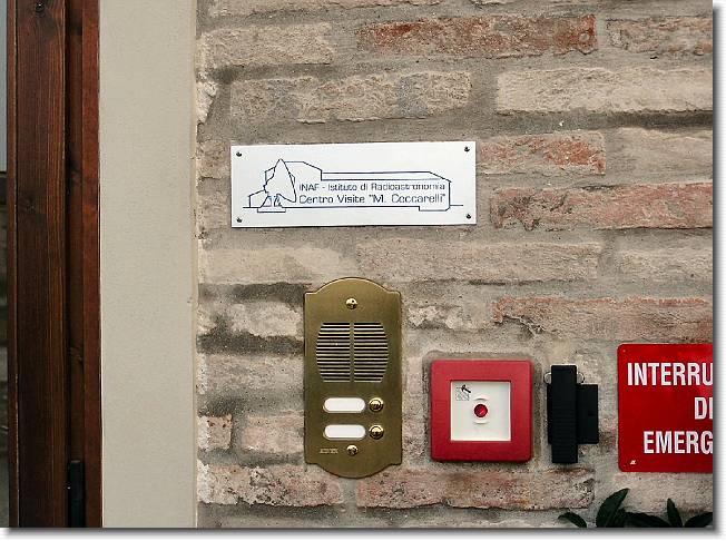 Clicca per scorrere le foto originali ingrandite