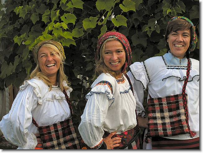 Clicca per scorrere le foto originali ingrandite