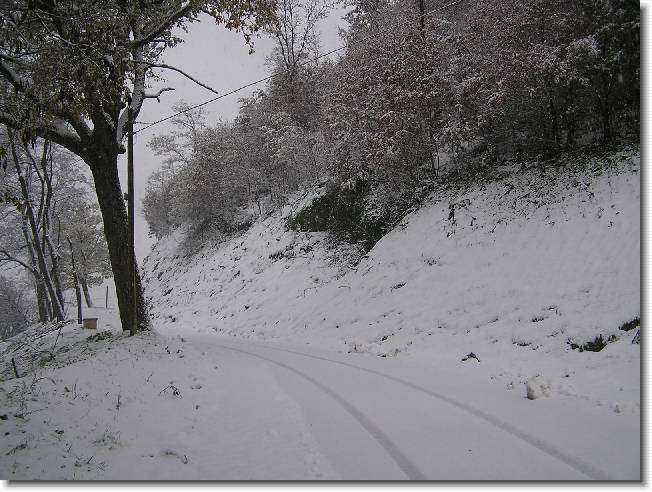 Clicca per scorrere le foto originali ingrandite