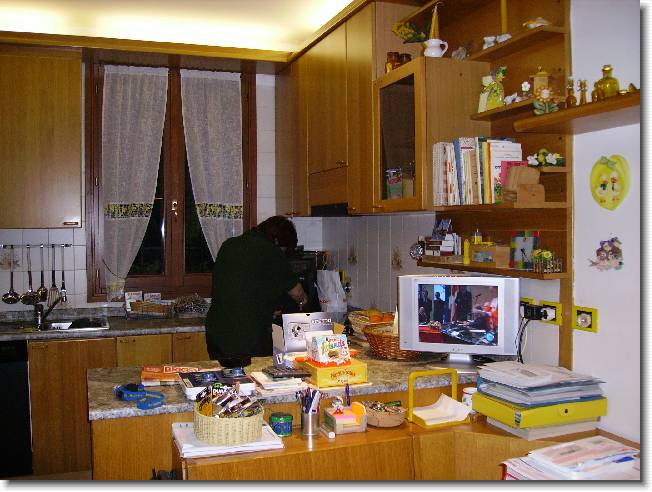 Clicca per scorrere le foto originali ingrandite