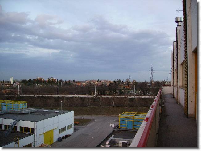 Clicca per scorrere le foto originali ingrandite