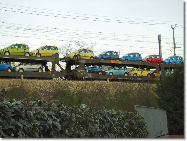 Clicca per scorrere le foto originali ingrandite