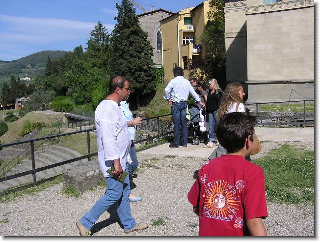 Clicca per scorrere le foto originali ingrandite