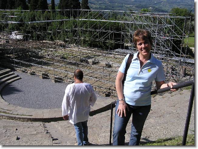 Clicca per scorrere le foto originali ingrandite