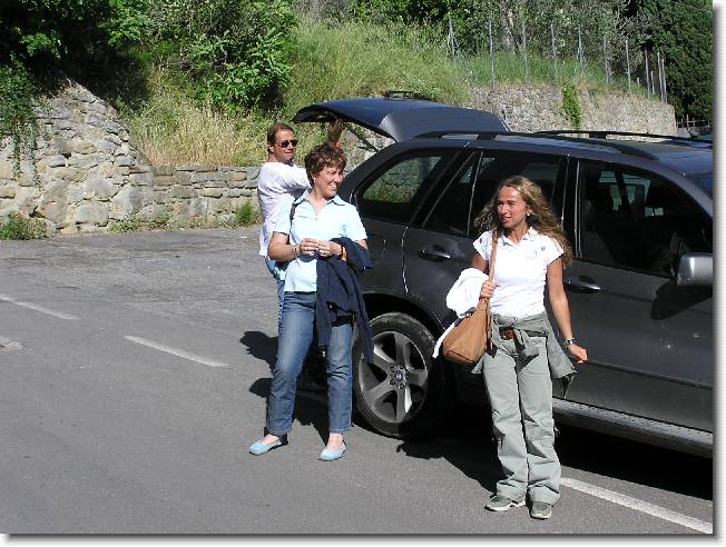 Clicca per scorrere le foto originali ingrandite