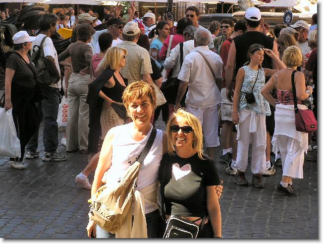 Clicca per scorrere le foto originali ingrandite