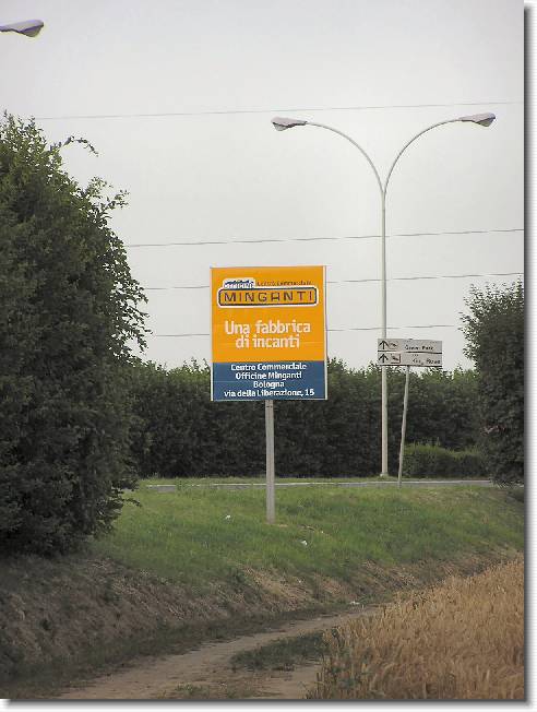 Clicca per scorrere le foto originali ingrandite