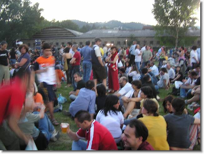 Clicca per scorrere le foto originali ingrandite