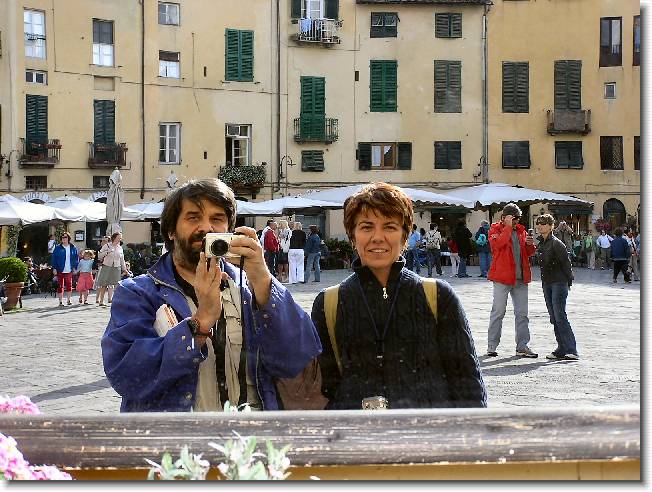 Clicca per scorrere le foto originali ingrandite