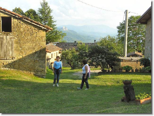 Clicca per scorrere le foto originali ingrandite
