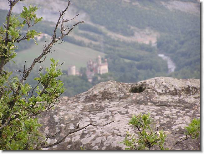 Clicca per scorrere le foto originali ingrandite