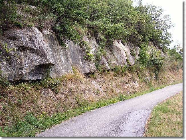 Clicca per scorrere le foto originali ingrandite