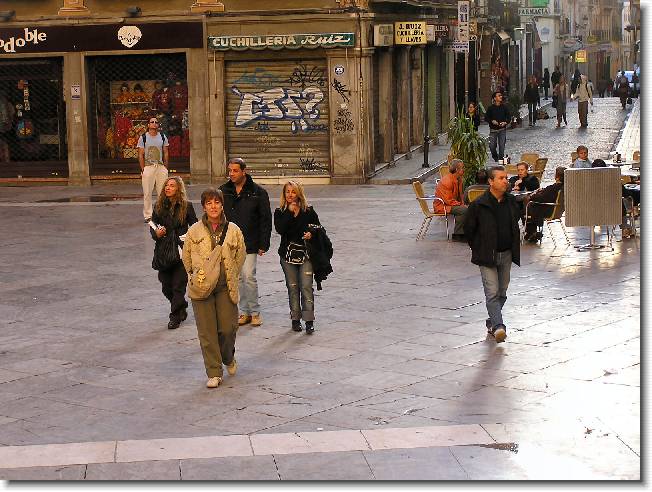 Clicca per scorrere le foto originali ingrandite