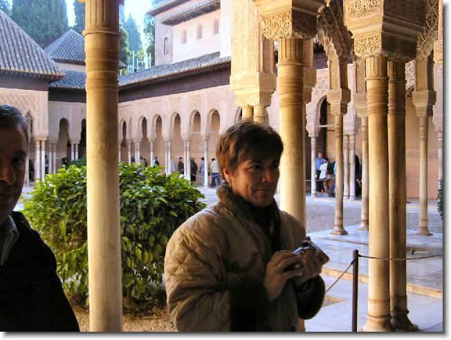 Clicca per scorrere le foto originali ingrandite