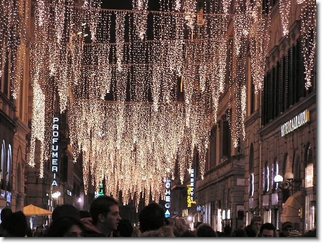 Clicca per scorrere le foto originali ingrandite