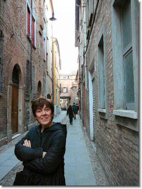 Clicca per scorrere le foto originali ingrandite