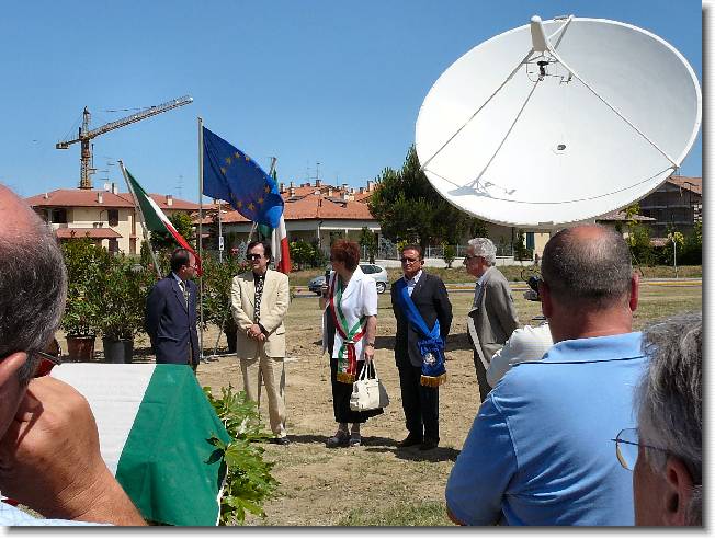 Clicca per scorrere le foto originali ingrandite
