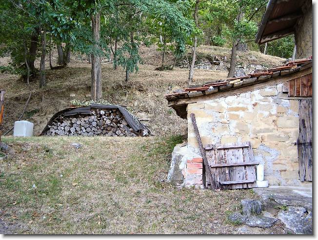 Clicca per scorrere le foto originali ingrandite