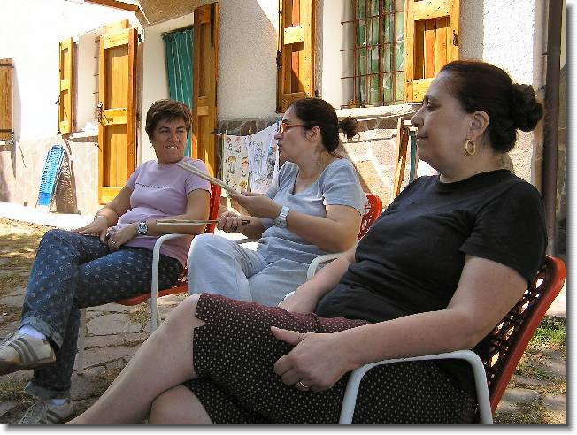 Clicca per scorrere le foto originali ingrandite