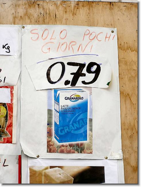 Clicca per scorrere le foto originali ingrandite