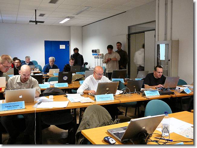 Clicca per scorrere le foto originali ingrandite