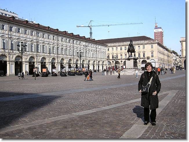 Clicca per scorrere le foto originali ingrandite