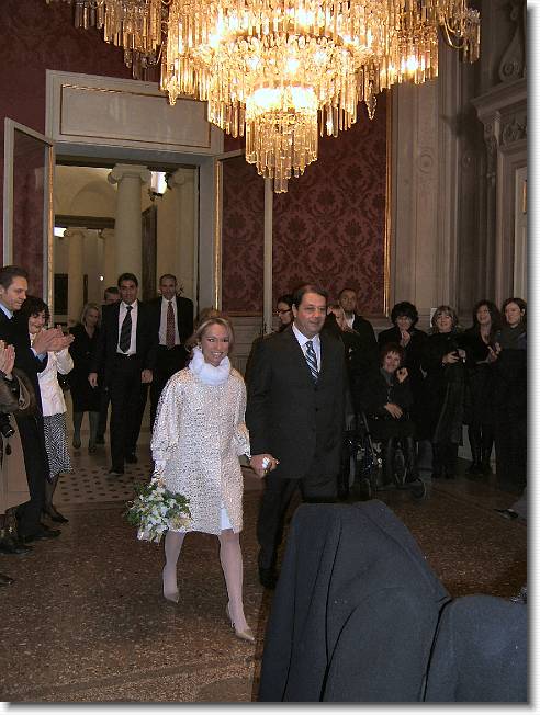 Clicca per scorrere le foto originali ingrandite