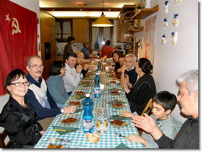 Clicca per scorrere le foto originali ingrandite