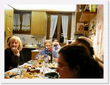 P2020086 * 2037 x 1528 * (437KB)