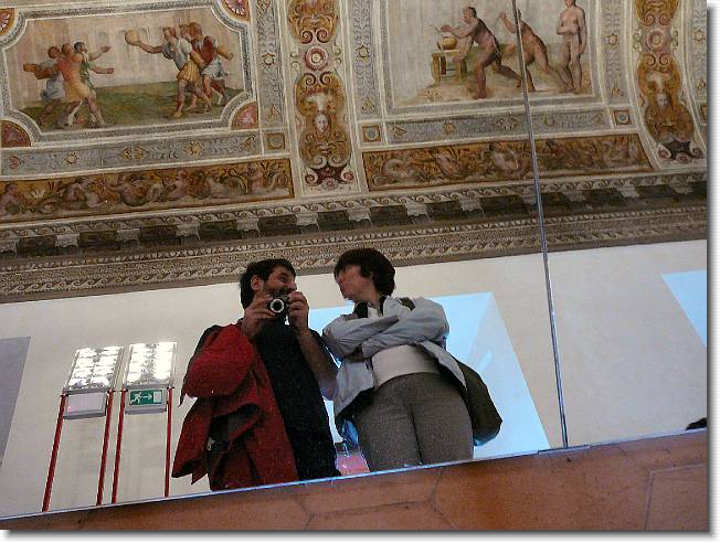 Clicca per scorrere le foto originali ingrandite