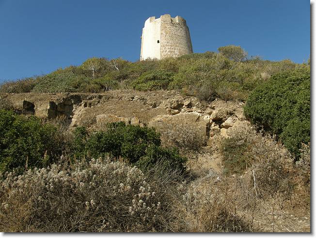 Clicca per scorrere le foto originali ingrandite