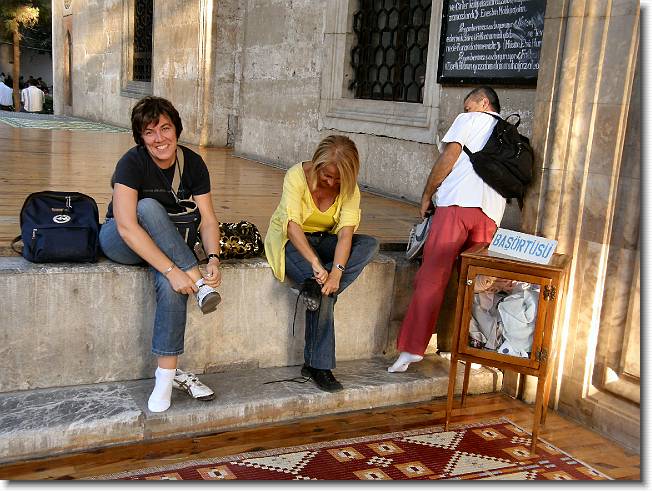 Clicca per scorrere le foto originali ingrandite