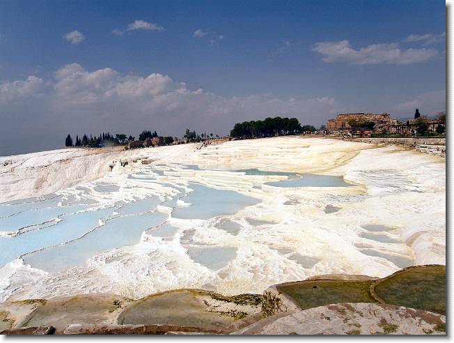 Clicca per scorrere le foto originali ingrandite