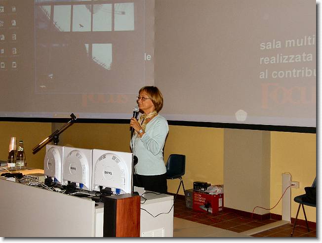 Clicca per scorrere le foto originali ingrandite